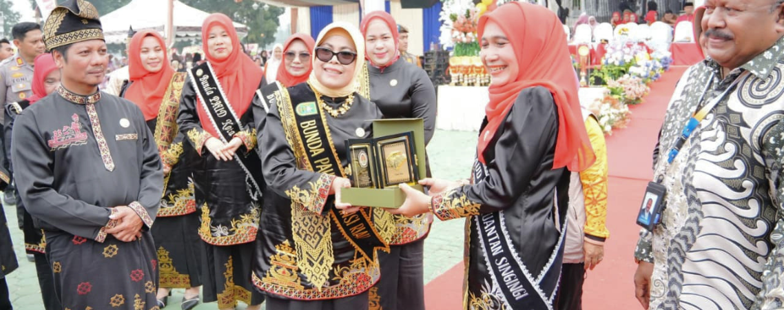 Bunda PAUD Provinsi Riau Buka Porseni IGTK-PGRI di Kuansing